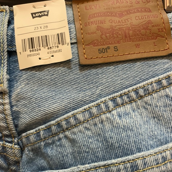 New 501 S Levi’s - Picture 5 of 6